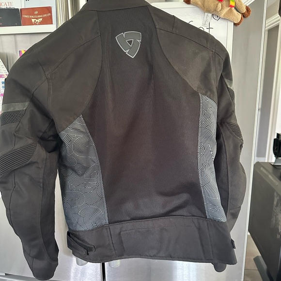 Brand new women’s motorcycle jacket. Worn 2 times. - Picture 2 of 3